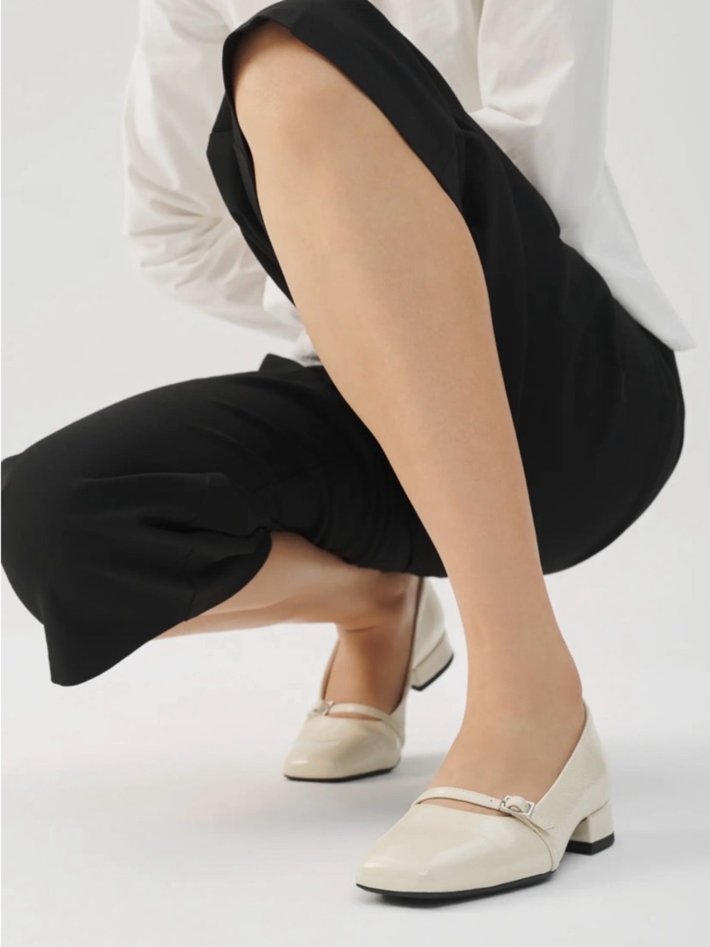 Vagabond Shoemakers Mary Janes Flats Size 39